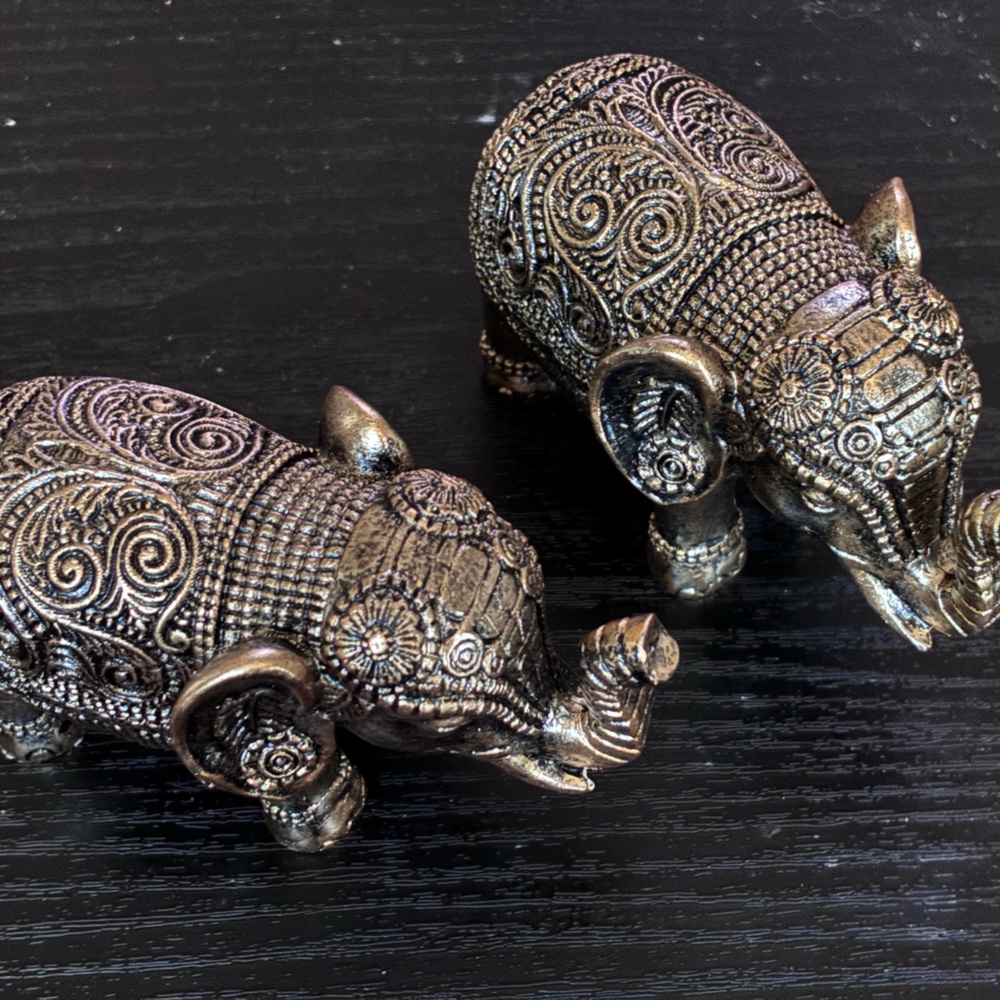 Elephant Figurines Set